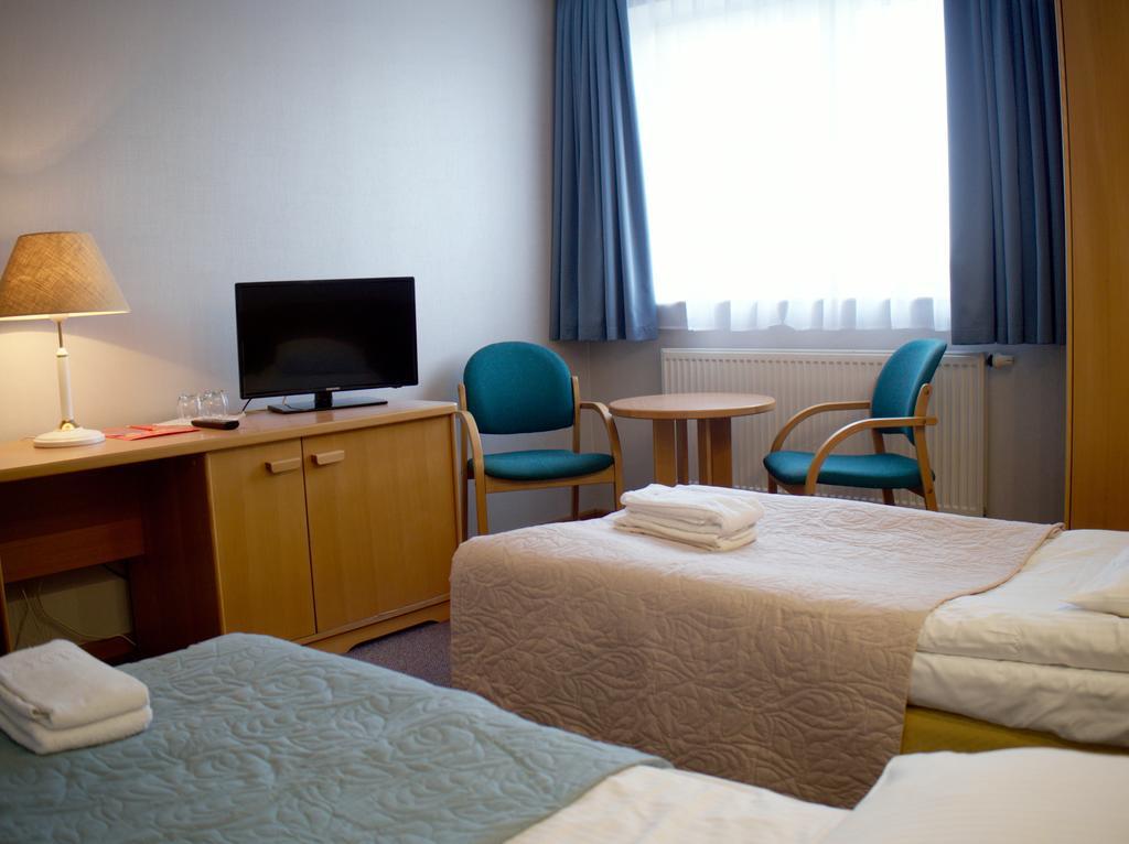 Hotel Orlik Płońsk Quarto foto